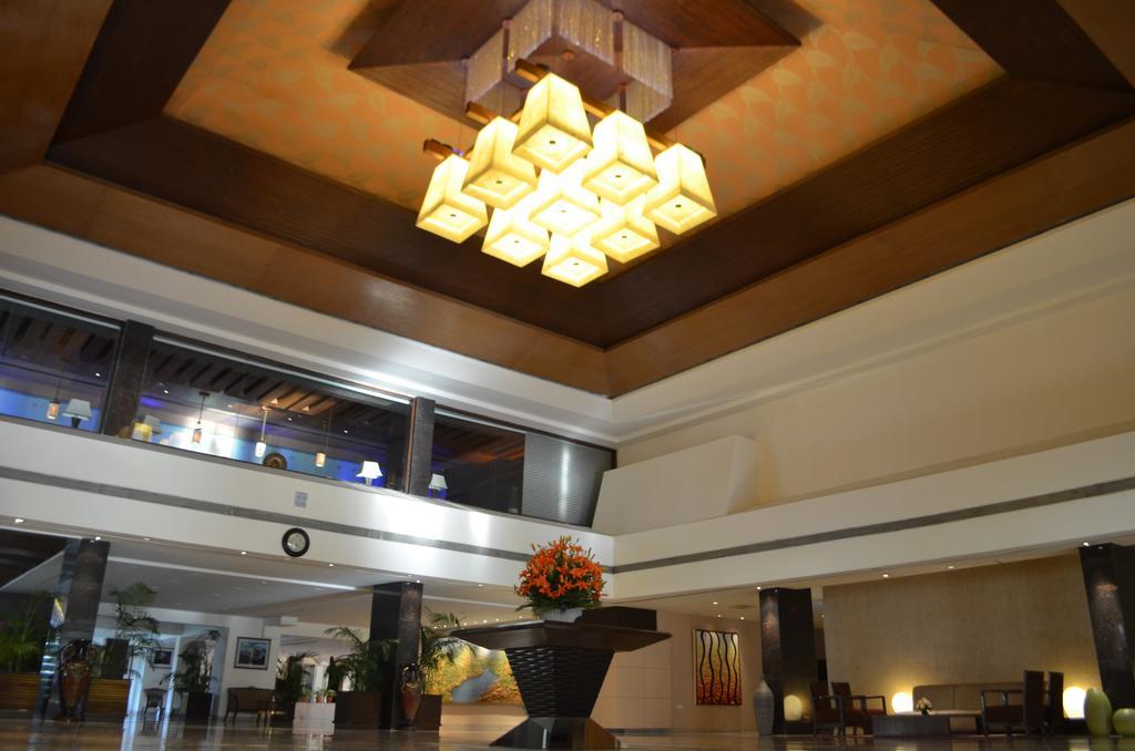 Hotel Mountview Chandigarh Exterior photo